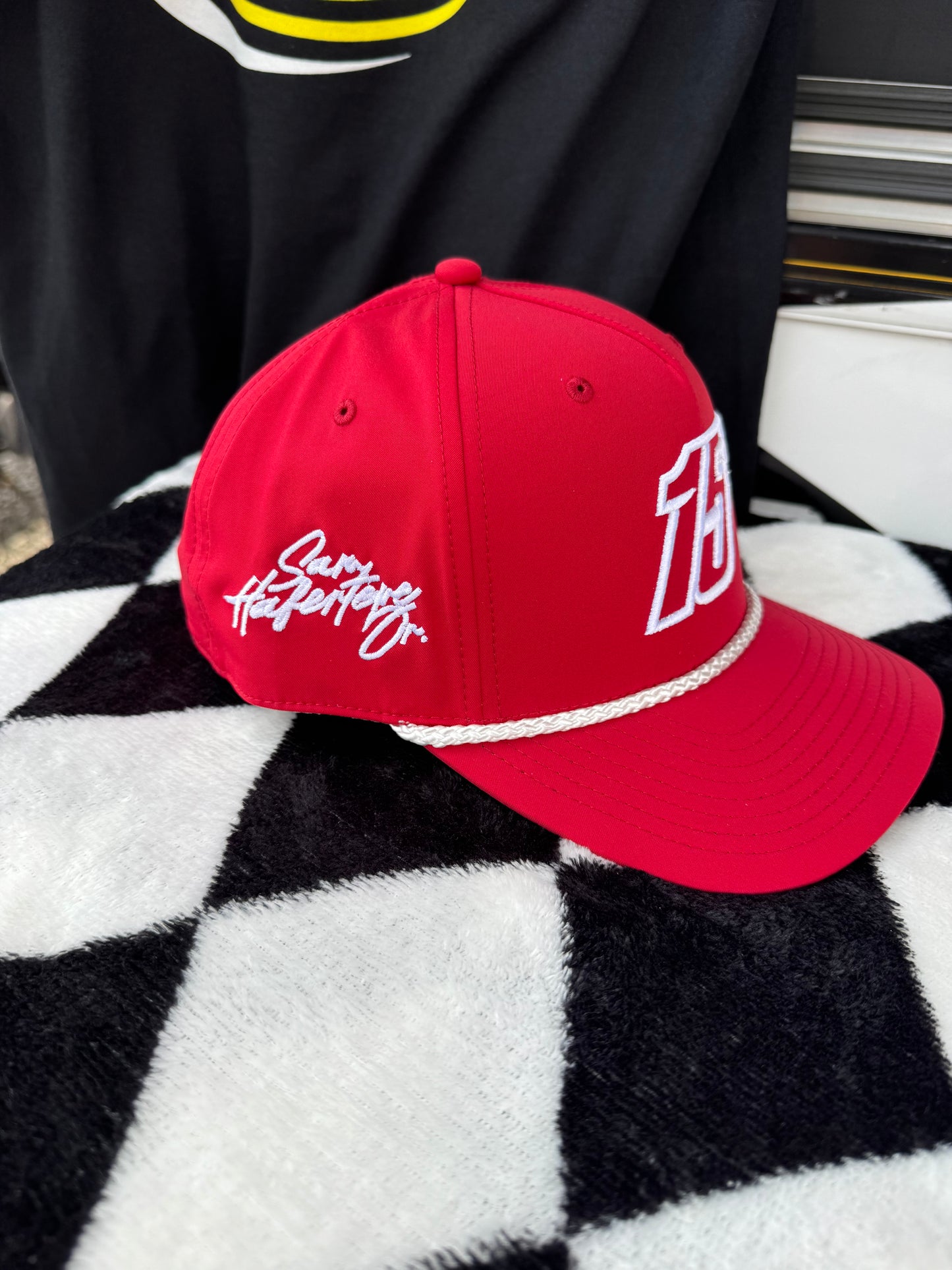 Red Hat - 15H Hill's Racing